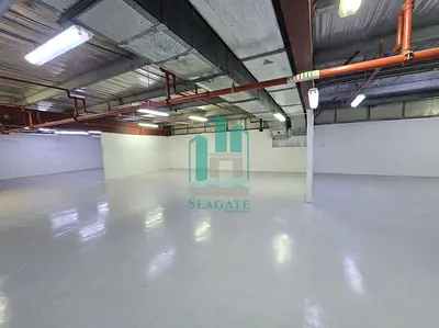 مطبخ ووحدة معالجة أغذية مع مخزن تبريد للإيجار