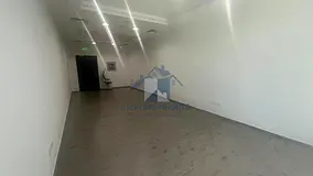 Vacant Office/ 400 sqft / ready to move