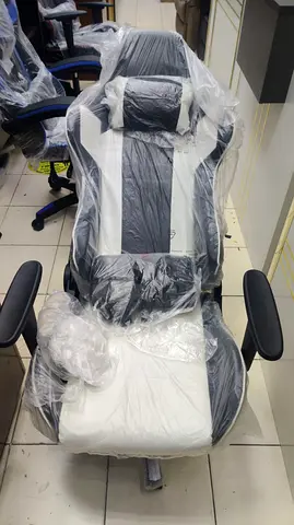 Ergonomic Gaming/Office Recliner Chair - Black & White, Like New