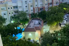 SEMI-CLOSED KITCHEN |GARDEN VIEW |NEAR MS |MED 85
