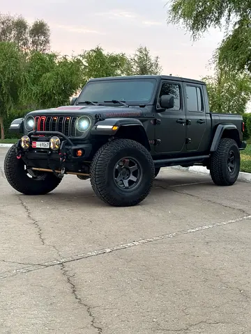 2021 Jeep Gladiator Rubicon - Canadian Specs - Excellent Condition