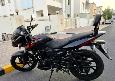 22000kms only || Bajaj Pulsar || 180cc || 2025 Model