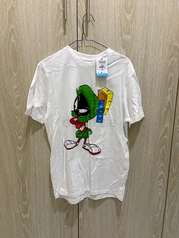 White Marvin the Martian Graphic T-shirt - Unisex, New with Tags