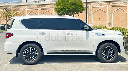 2023 Nissan Patrol SE Platinum City | GCC Specs | Very Low Mileage