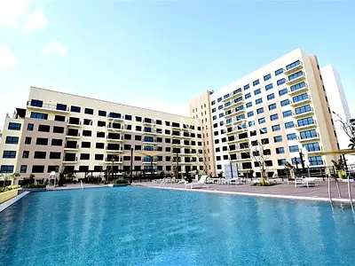 High Floor | Park Facing | Golf Course Living