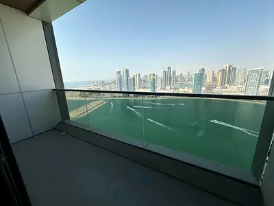 Large 1BR Apartment | Private Parking | La Plage Tower