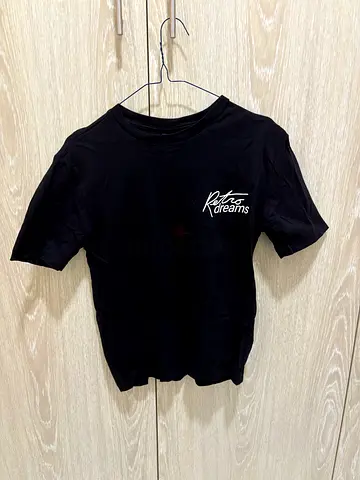 Black "Retro Dreams" Printed T-shirt - Casual Tee