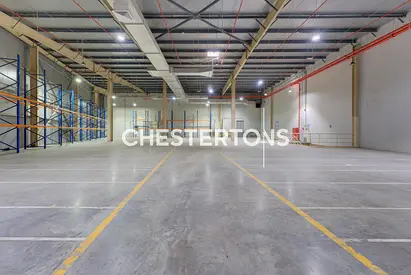 NO AGENTS | TEMPERATURE CONTROLLED | SPACIOUS
