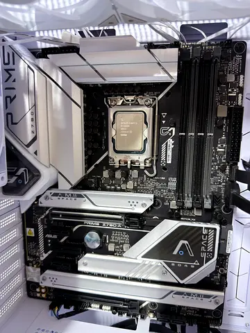ASUS PRIME Z790 A motherboard in excellent condition never used ANIGMA just build it for me. NO BOX