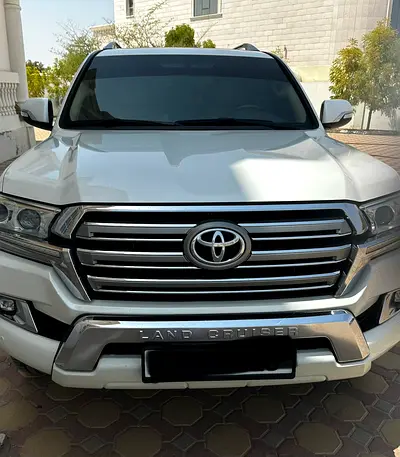 صورة 2 لـ 2017 Toyota LAND CRUISER