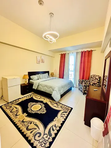 CLEAN MASTER BEDROOM