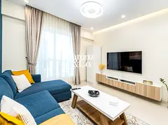 Luxury Upgraded | Fully Furnished | Close To Tram