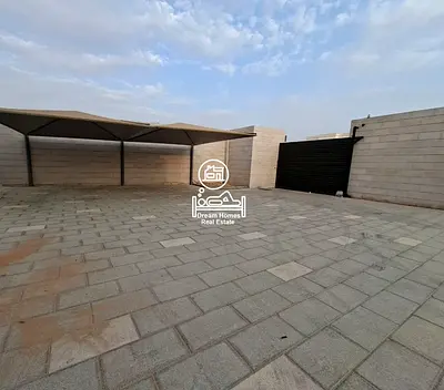 Stand alone 5-bed villa for rent in Zayed city