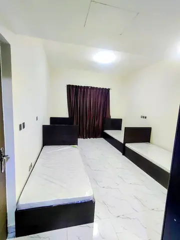 Offer! Bed Space For Executive MALE (Ind/Pak/Nep Only)