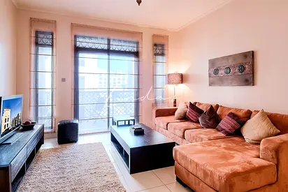 walk-in to Burj|Low Rise|Traditional Spacious unit