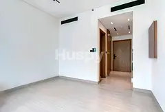 Mid Floor | Community View | Near Circle Mall