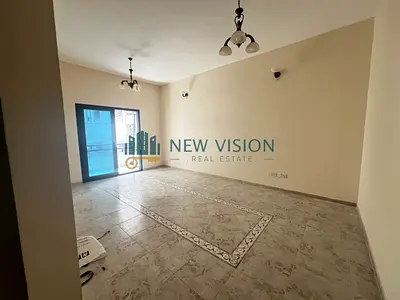 غرفة وصالة للإيجار في برج السلام بالمجاز 3 بالشارقة | تكييف مجاني | بلكونة | خزائن بالحائط
