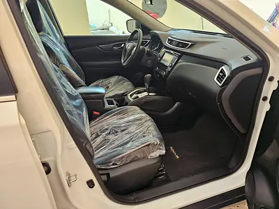2016 Nissan ROGUE 照片 4