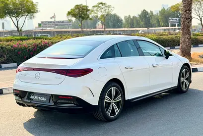 2025 Mercedes-BENZ EQE photo 4