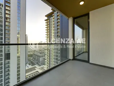 High-Floor 1BR + Study | Lagoon & Downtown Views