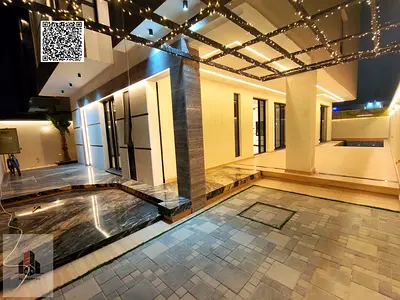 Villa for sale with custom-grade finishing; includes water and electricity connections and air conditioning units.