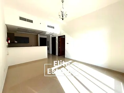 1 Month Rent Free | Parking | Vacant