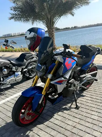 BMW F900 R GCC Spec, LIKE NEW, ORIGINAL PAINT, UNDER WARRENTY