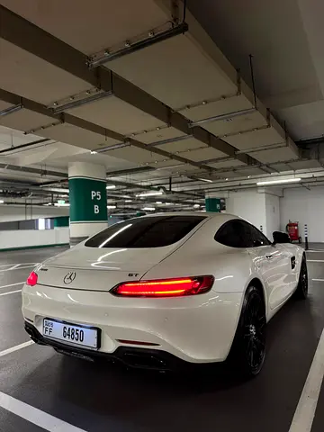 صورة 8 لـ 2018 Mercedes-BENZ AMG