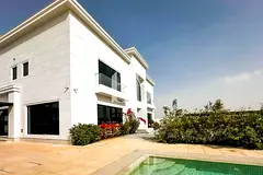 Spacious Villa | Private pool | Ready to move in