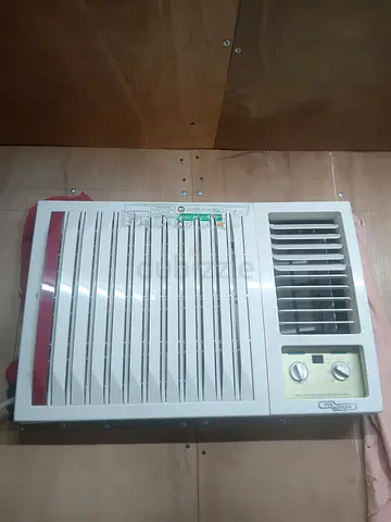 Window AC for sale very good