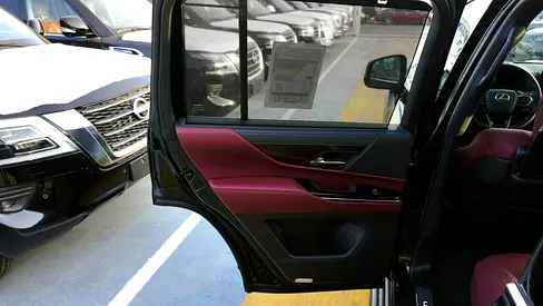 صورة 7 لـ 2026 Lexus LX-SERIES