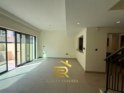LUXURY 4BR VILLA | DAMAC LAGOONS | UNFURNISHED | SPACIOUS