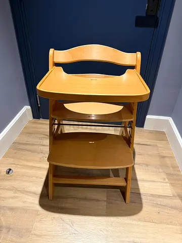 Hauck alpha+ Wooden High Chair with Tray
