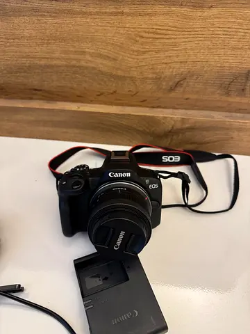 Canon Camera EOS R50 (warranty available) + content creator kit