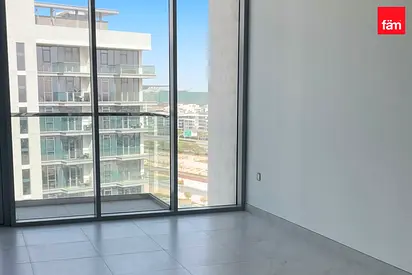 Bright Unit | Vacant | High Floor