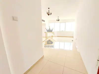 Prime location spacious apartment maintenance free close to Dubai