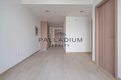 Modern Apartment | Ready to Move | Pool View