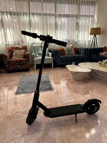 My toys E scooter