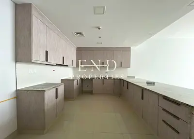Vacant| | Well Maintained | Bright & Spacious