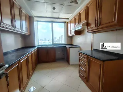 1 Month Free | Stunning Layout | Close Kitchen