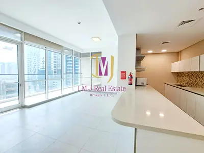Unfurnished | High Floor | Bright | Community View