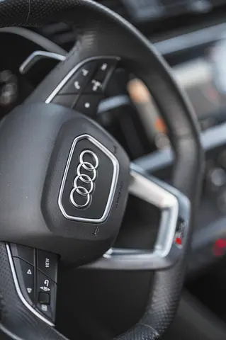 2021 AUDI RS Q3 photo 8