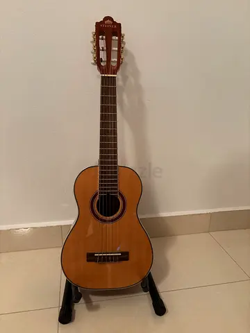 Steiner quarter (1/4) size kids guitar