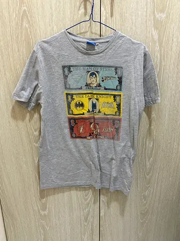 Grey DC Comics graphic t-shirt (Men's) - size M