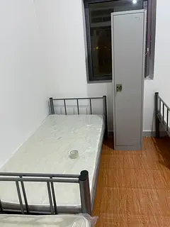 Executive Bed Space available for bachelor in Shabiya 11 near sultan bakery