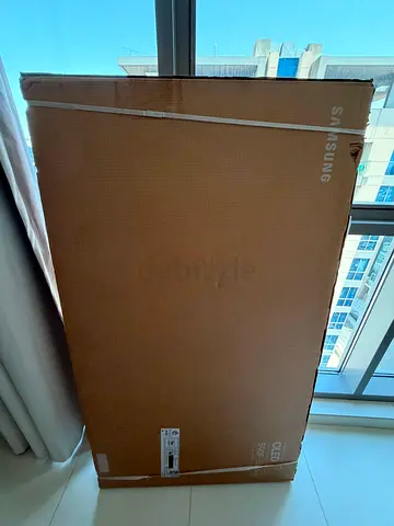 Brand New Sealed Samsung 65" S90F OLED 4K TV