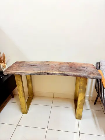 Bar table