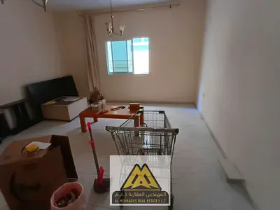 One-bedroom apartment for annual rent in Al Jurf 2, Ajman | Master bedroom and central air conditioning A great opportunity for annual rent in Al Jurf