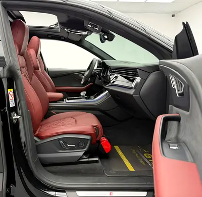 2024 AUDI SQ8 photo 16