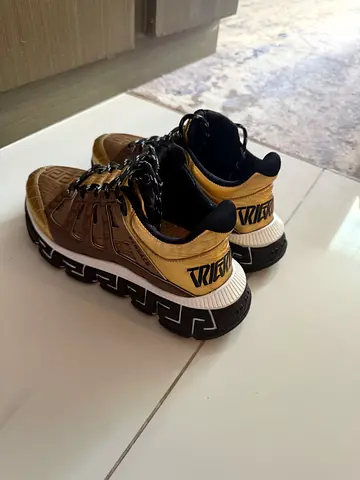 Versace original sneakers 39 size Fendi
